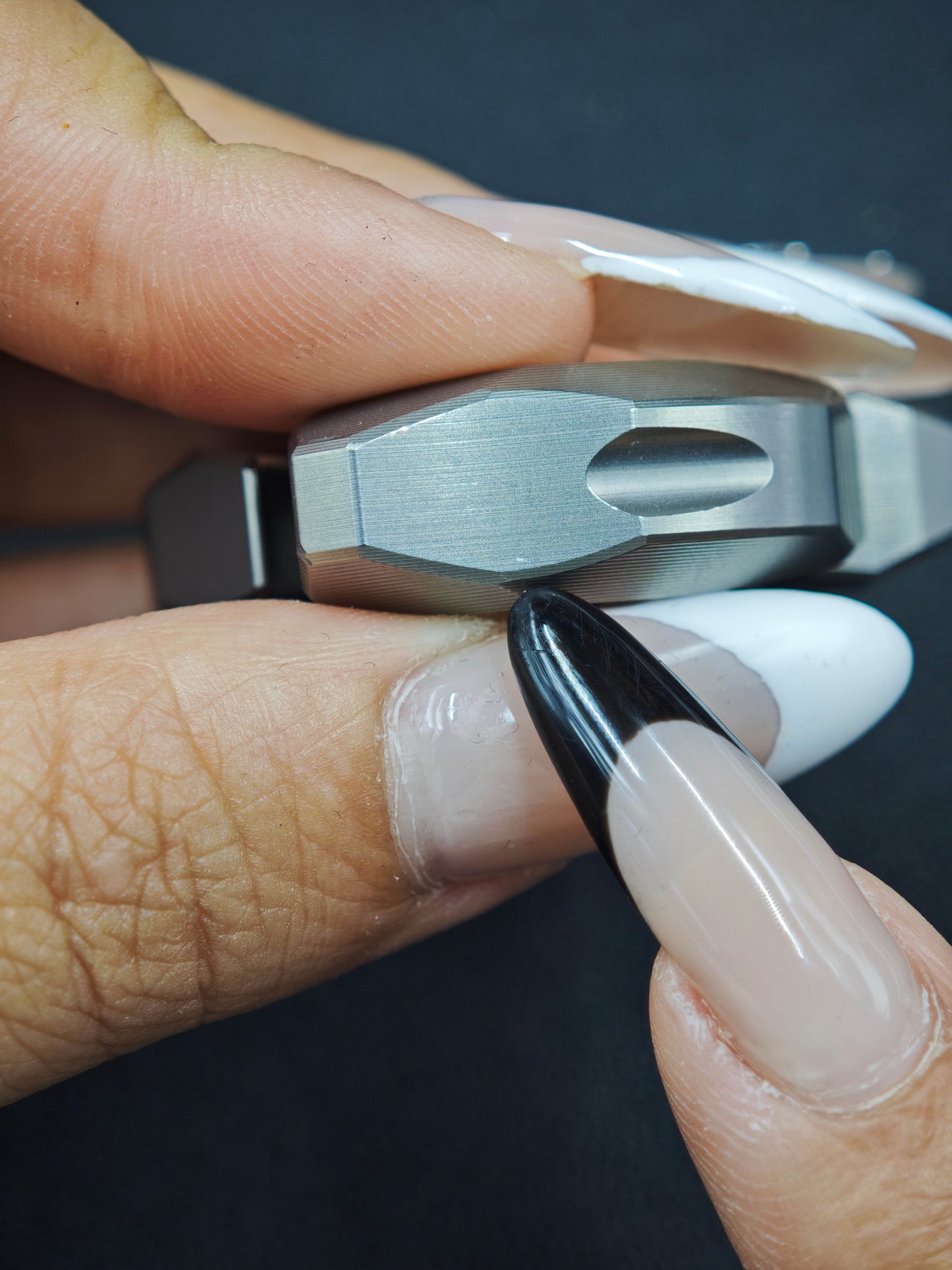Spin Motion Titanium