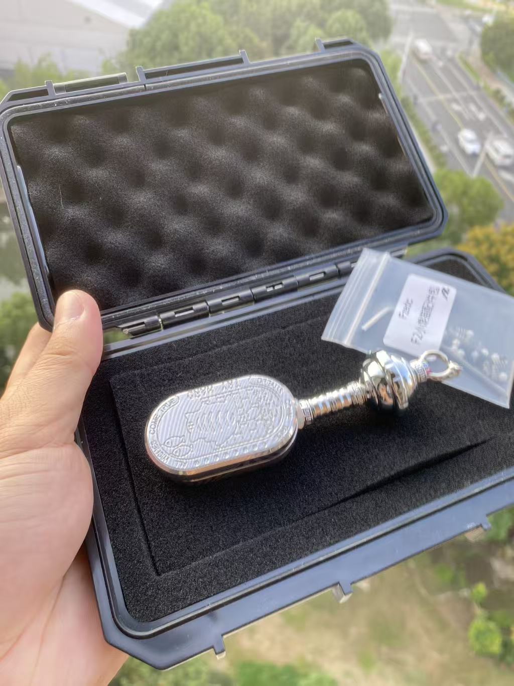 F2 Damasteel