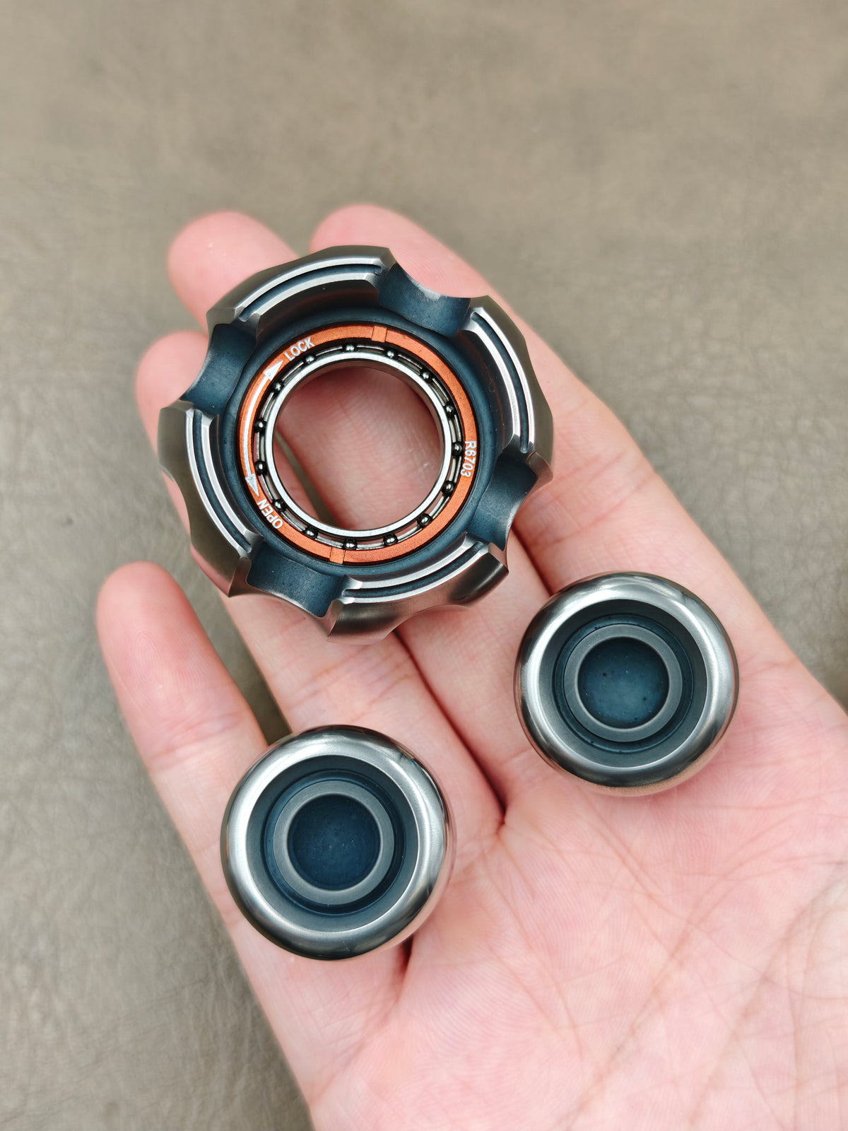 Noiz Stainless Steel