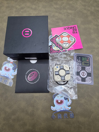 P Cube PEEK