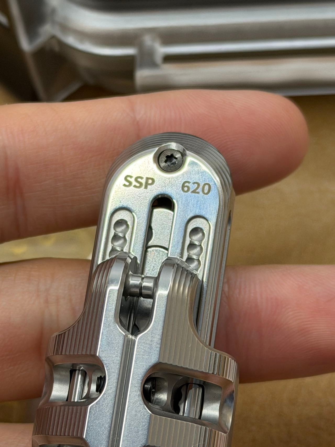 Exoskeleton Magnetic Mechanical Stainless Steel