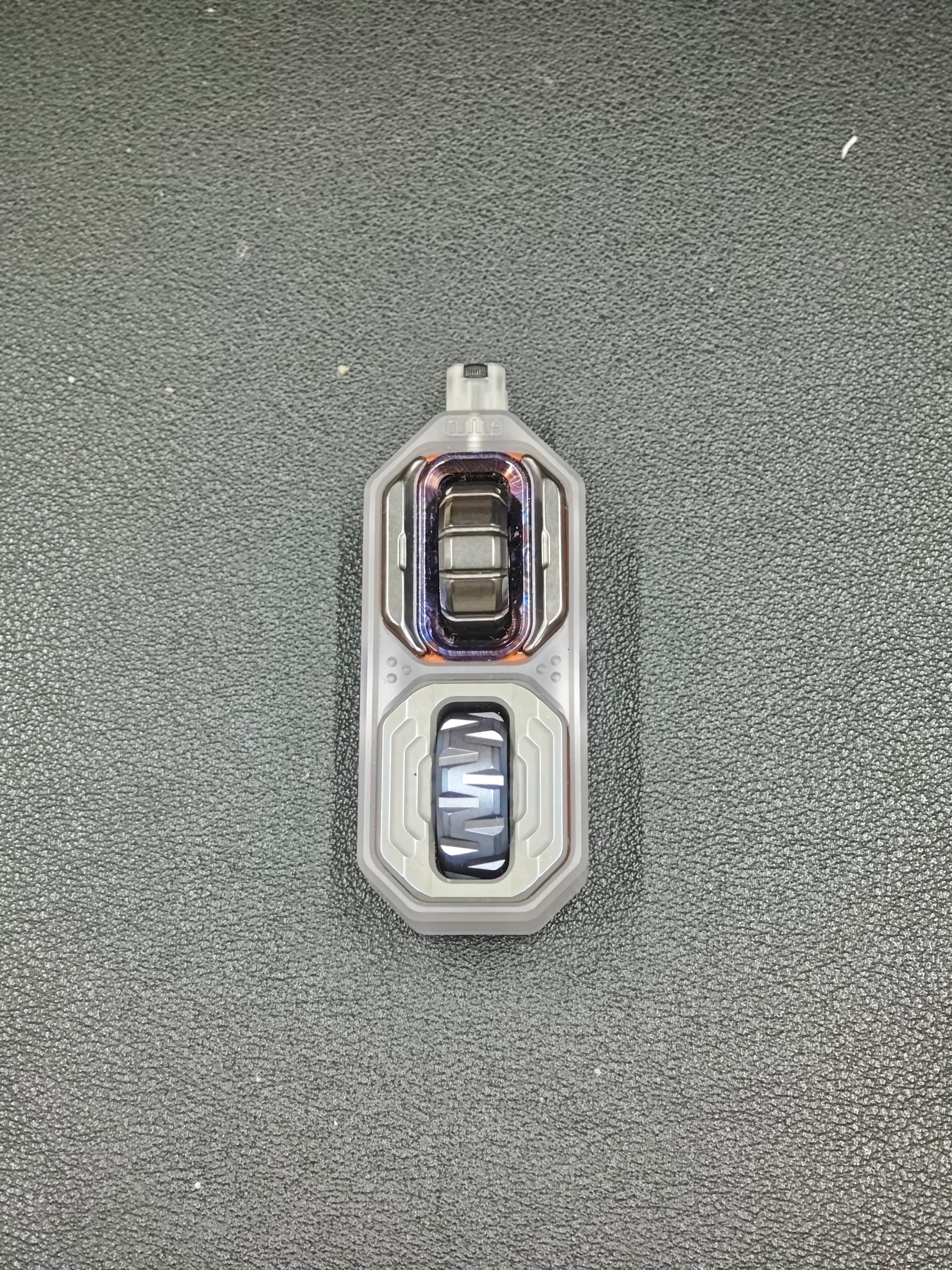 Cracker Mokuti Titanium Zirconium