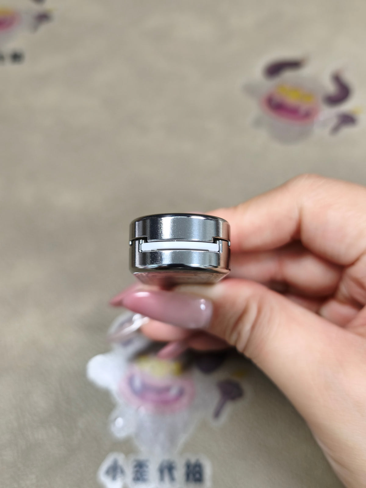 Ming Yin Titanium Color-Anodized Engraved