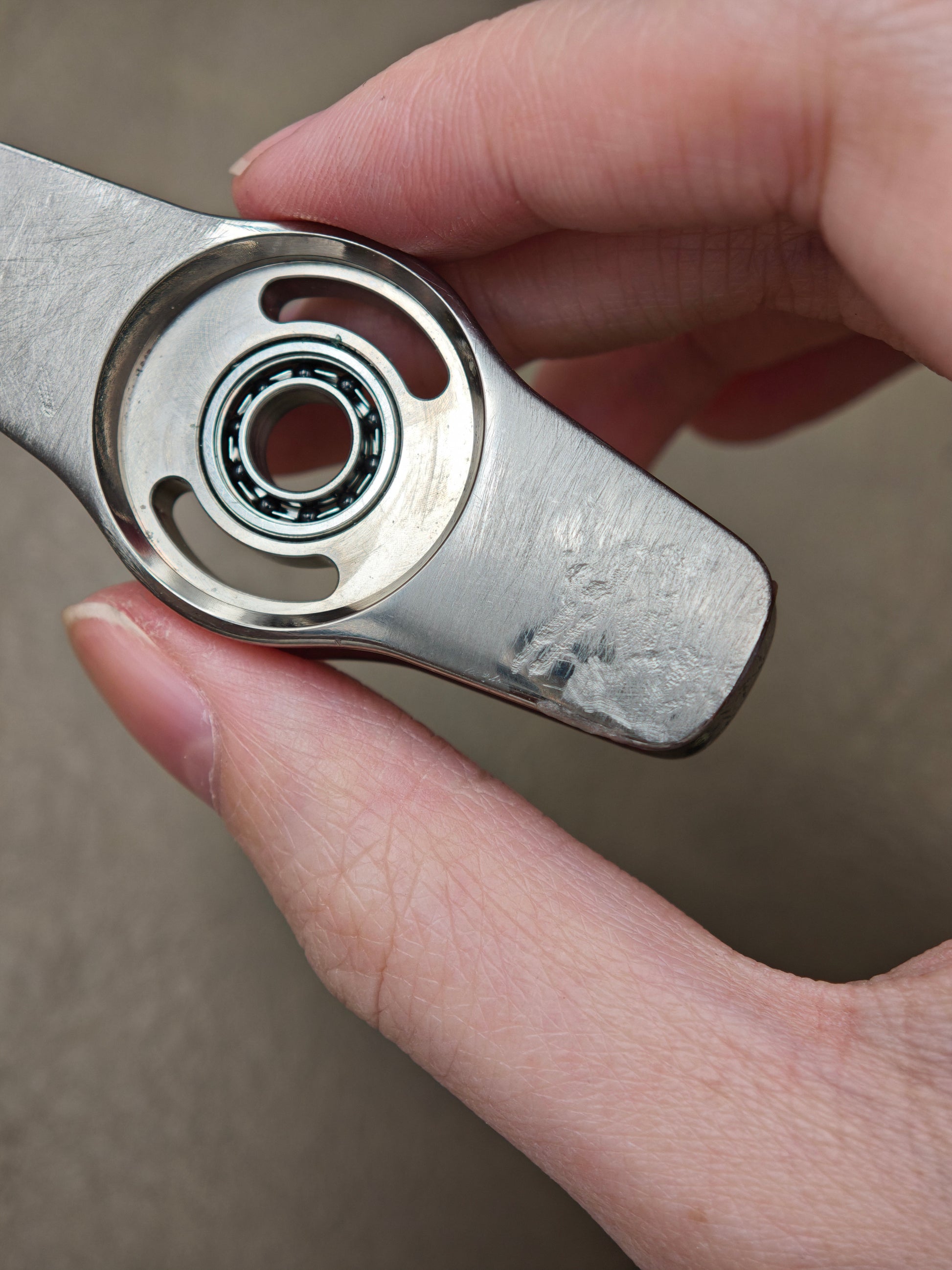 Oumuamua Premium & Buckle Titanium