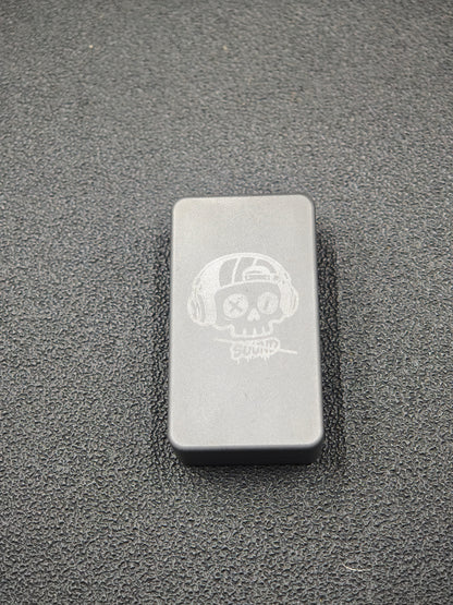 Mute Zirconium