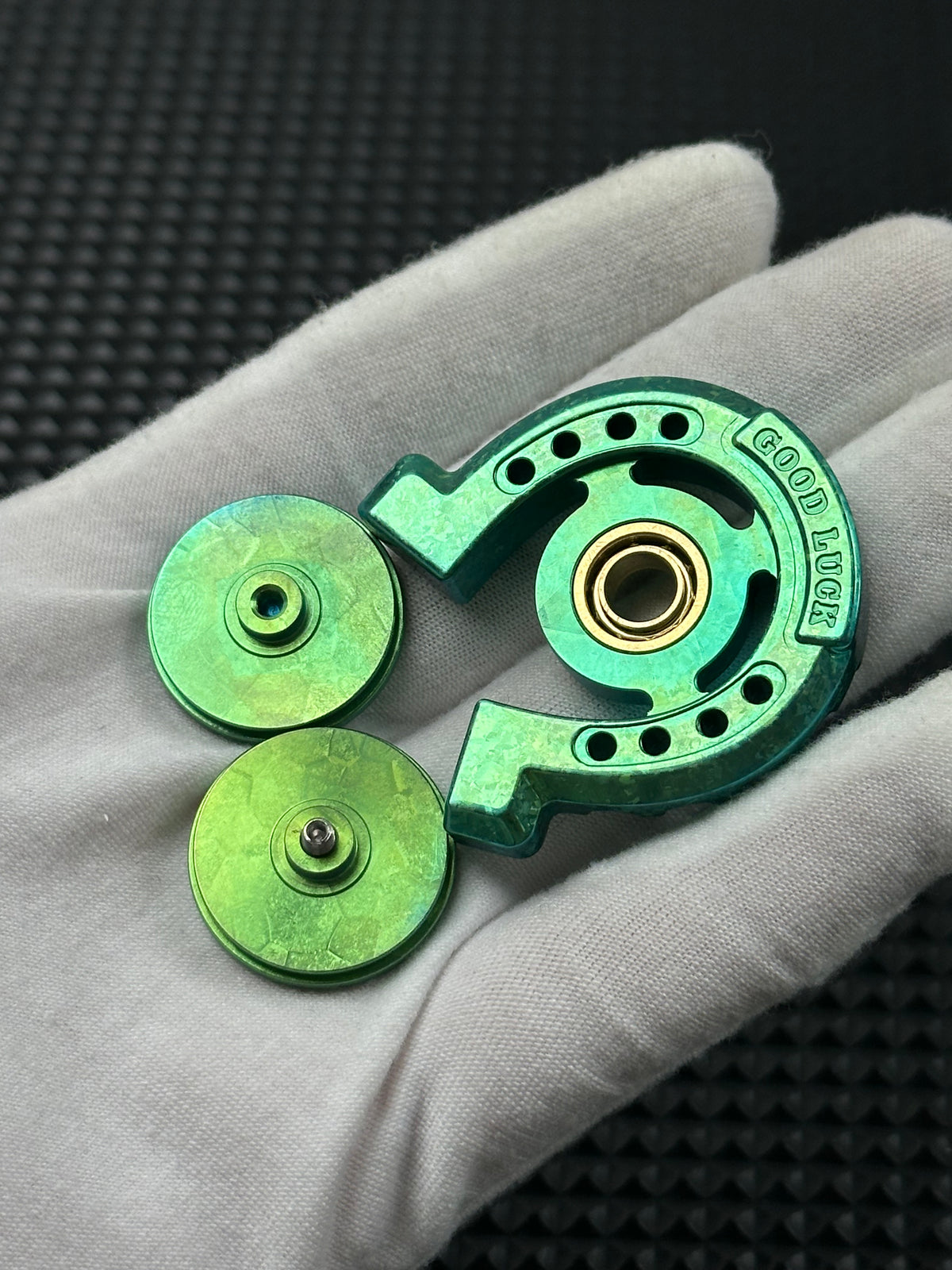 Lucky Horseshoe Crystallized Titanium