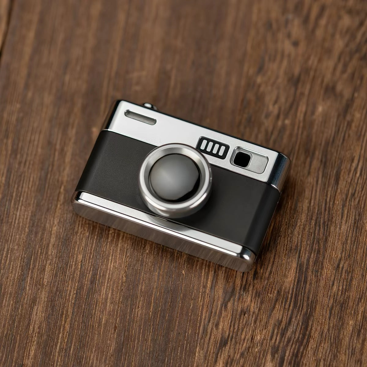 Camera M Stainless Steel