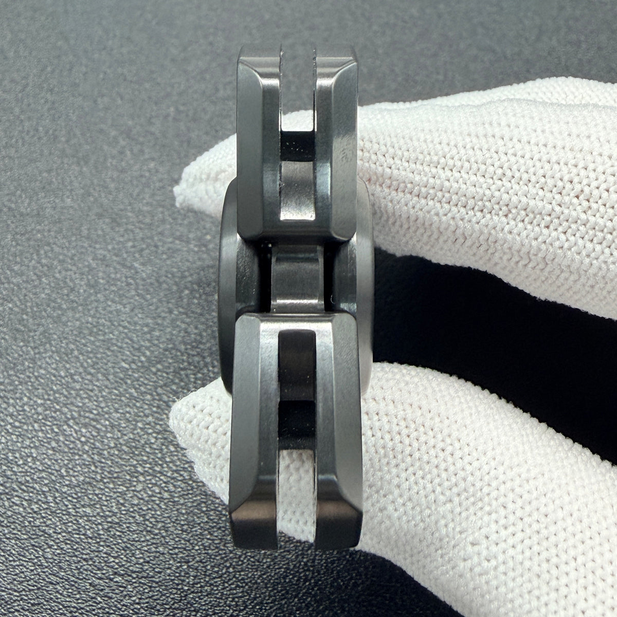 Buzzing Zirconium Machine Finished