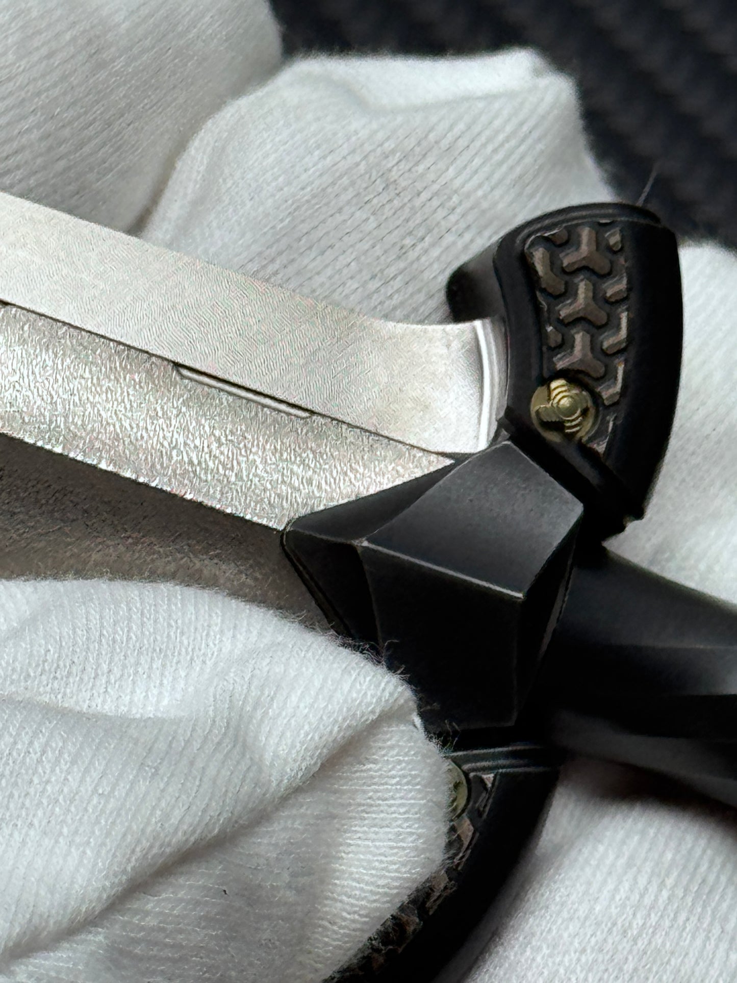 Pangolin General Lake Sword Titanium