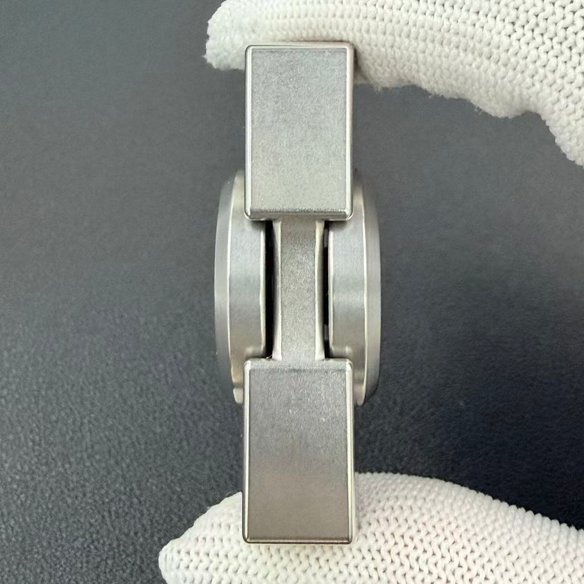 Dawn Stainless Steel Stonewashed