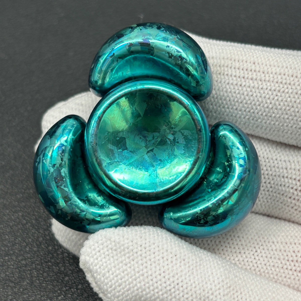 sandan Crystallized Titanium