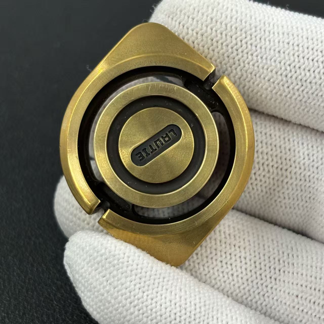 BIT 04 Brass