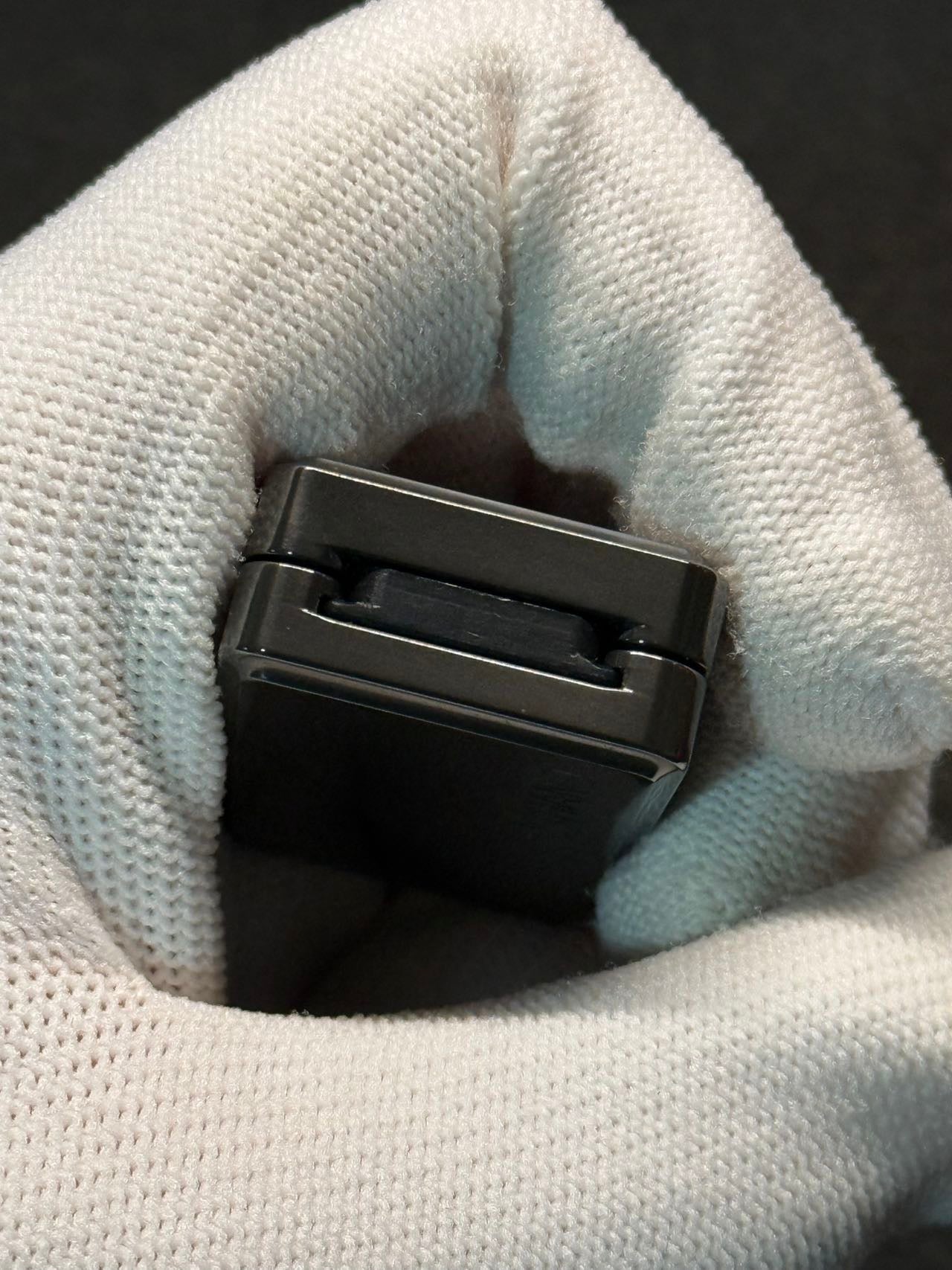 Ding Zirconium