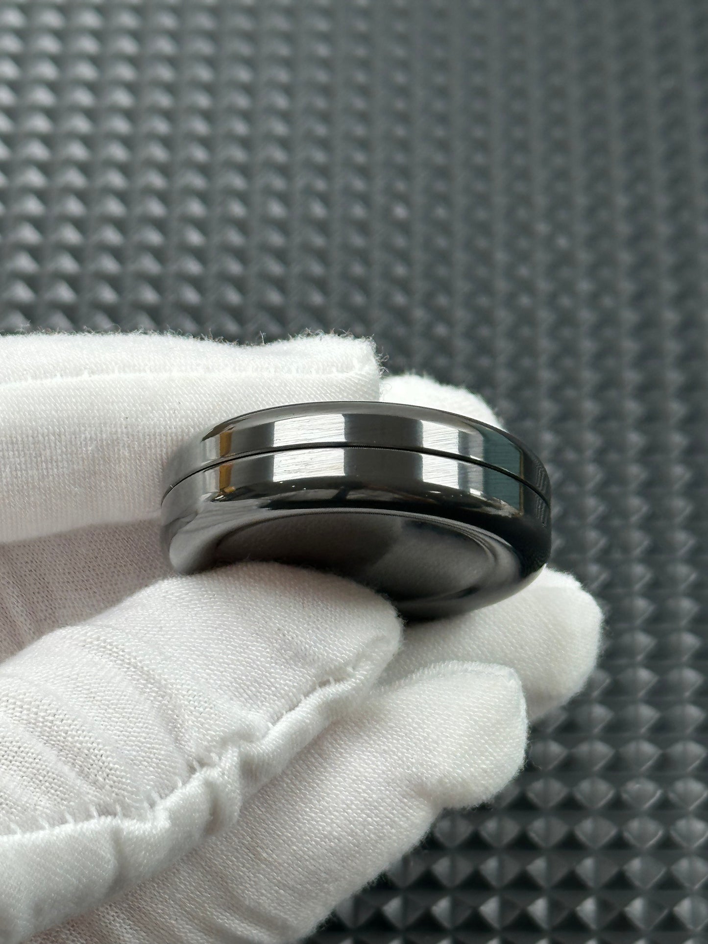 Milk Cap Mini Zirconium Polished
