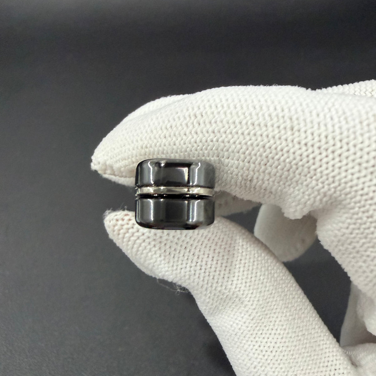 Snake Zirconium