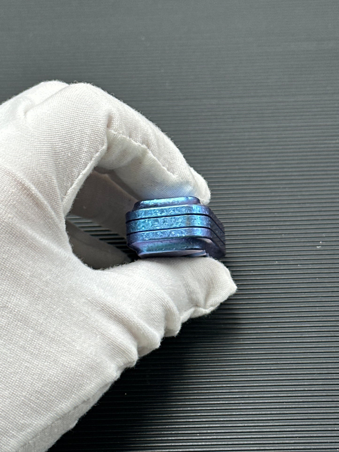 Lucky Candy Crystallized Titanium