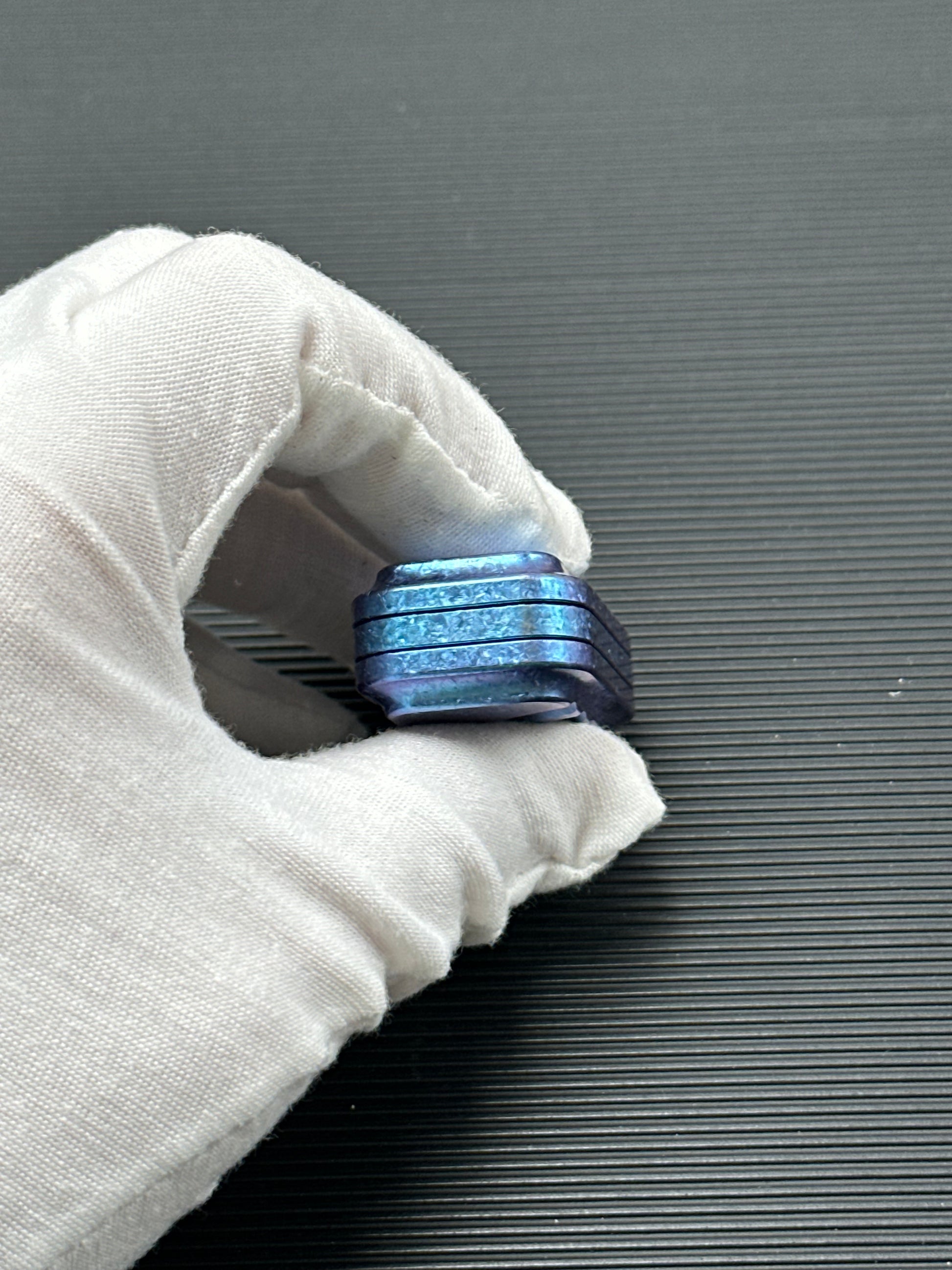 Lucky Candy Crystallized Titanium