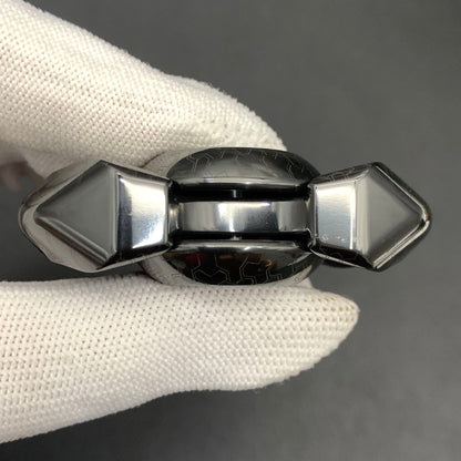 Feather Zirconium Engraved