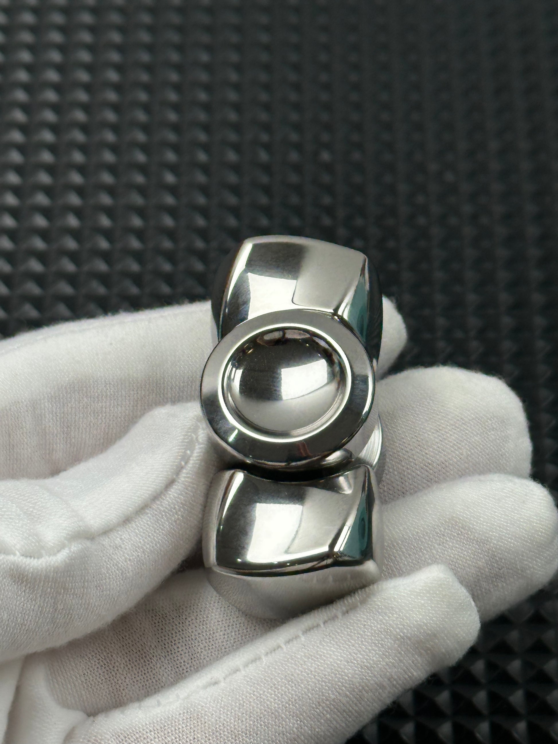 Zhen Stainless Steel