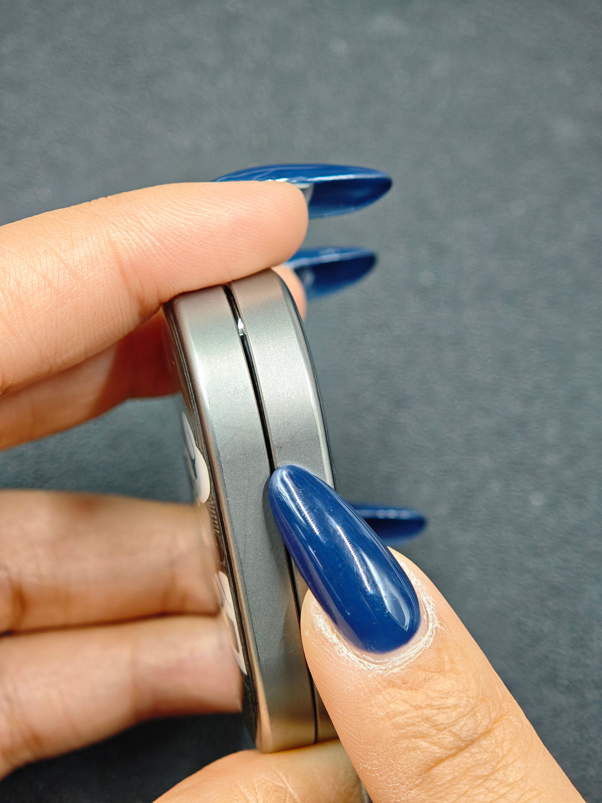Groove Titanium Resin-Sealed Engraved