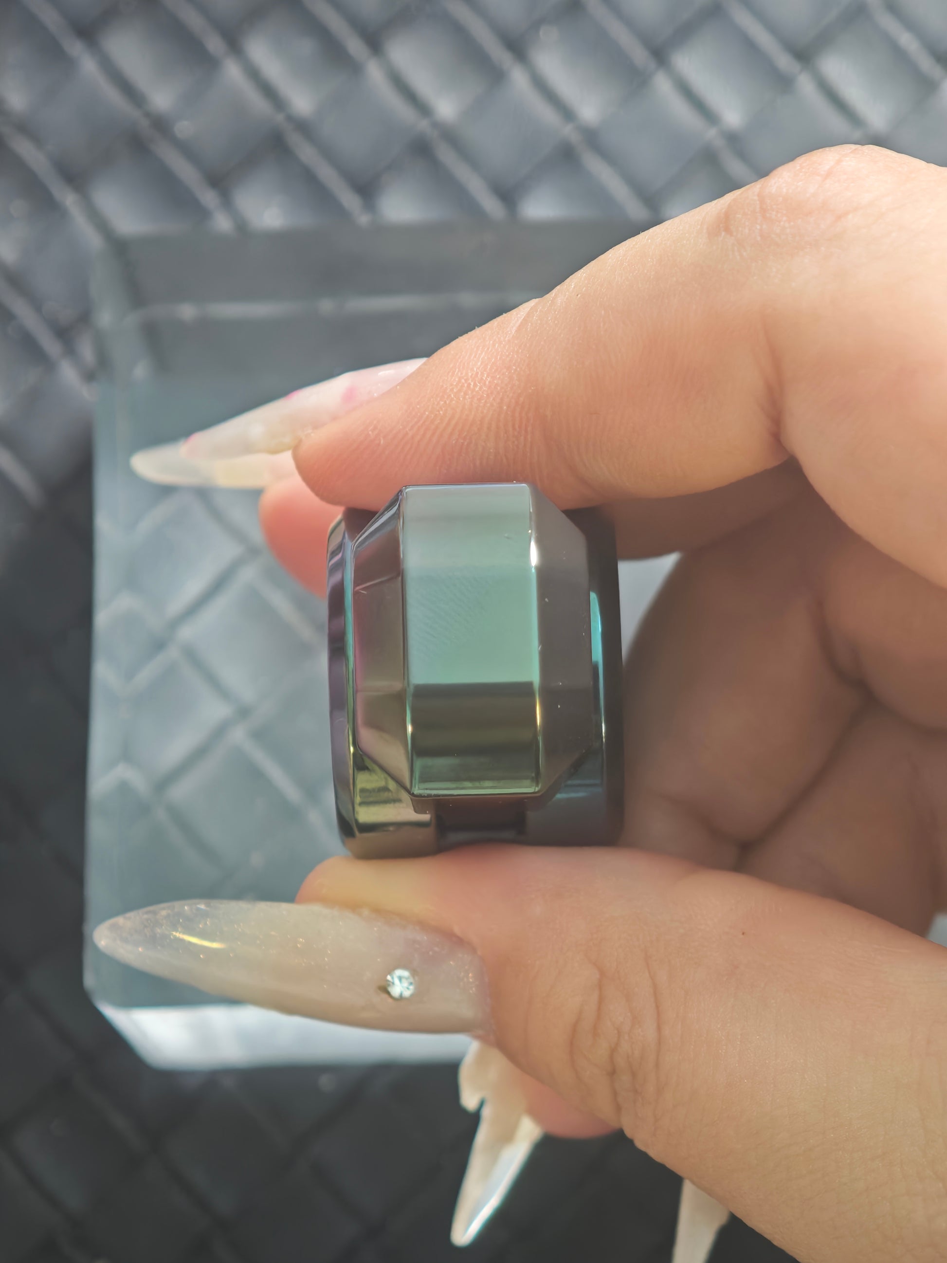 Nebu2 Zirconium
