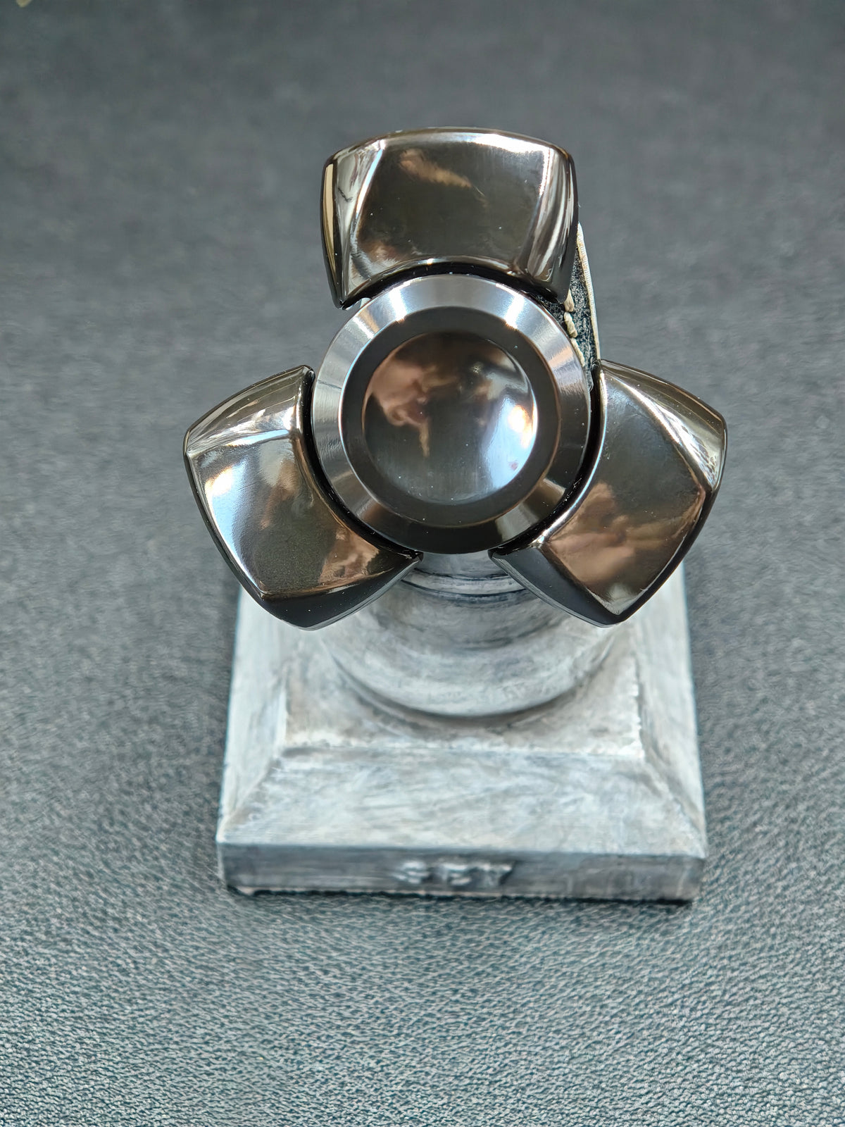 Zhen Zirconium