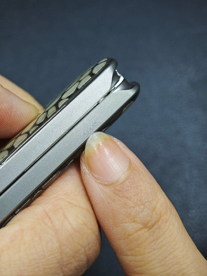 Blade Titanium