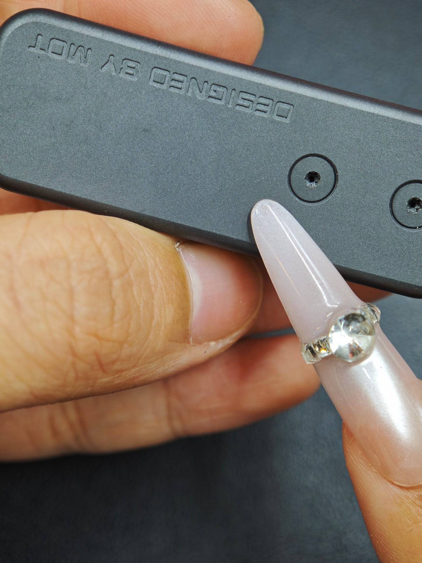 Feng Ling Zirconium