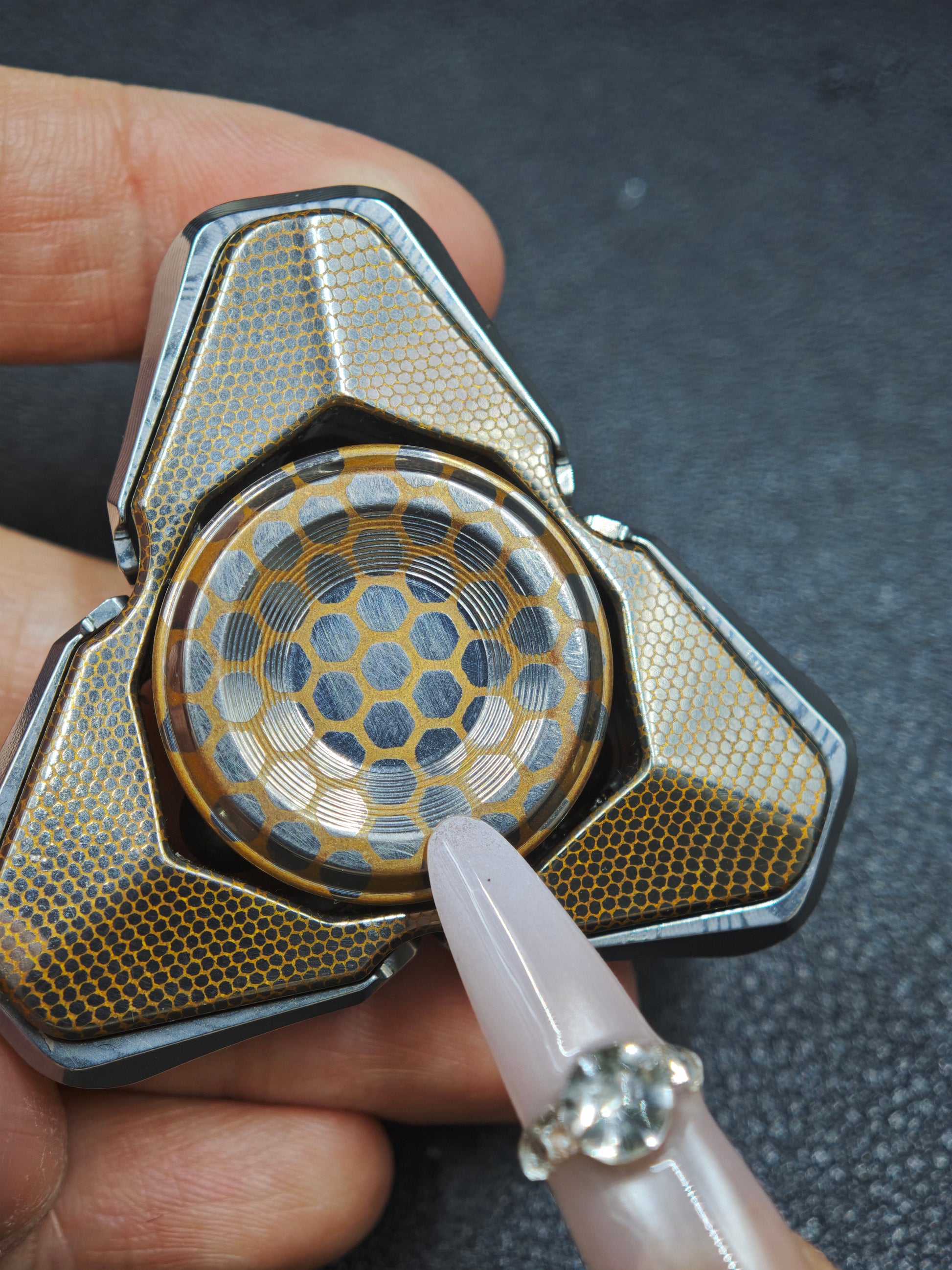 Qs Superconductor