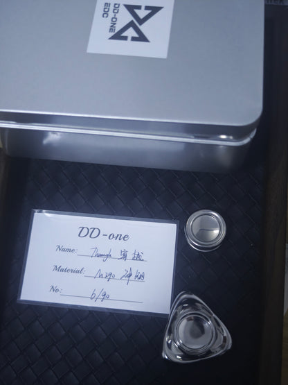 Crossing Stainless Steel Polished