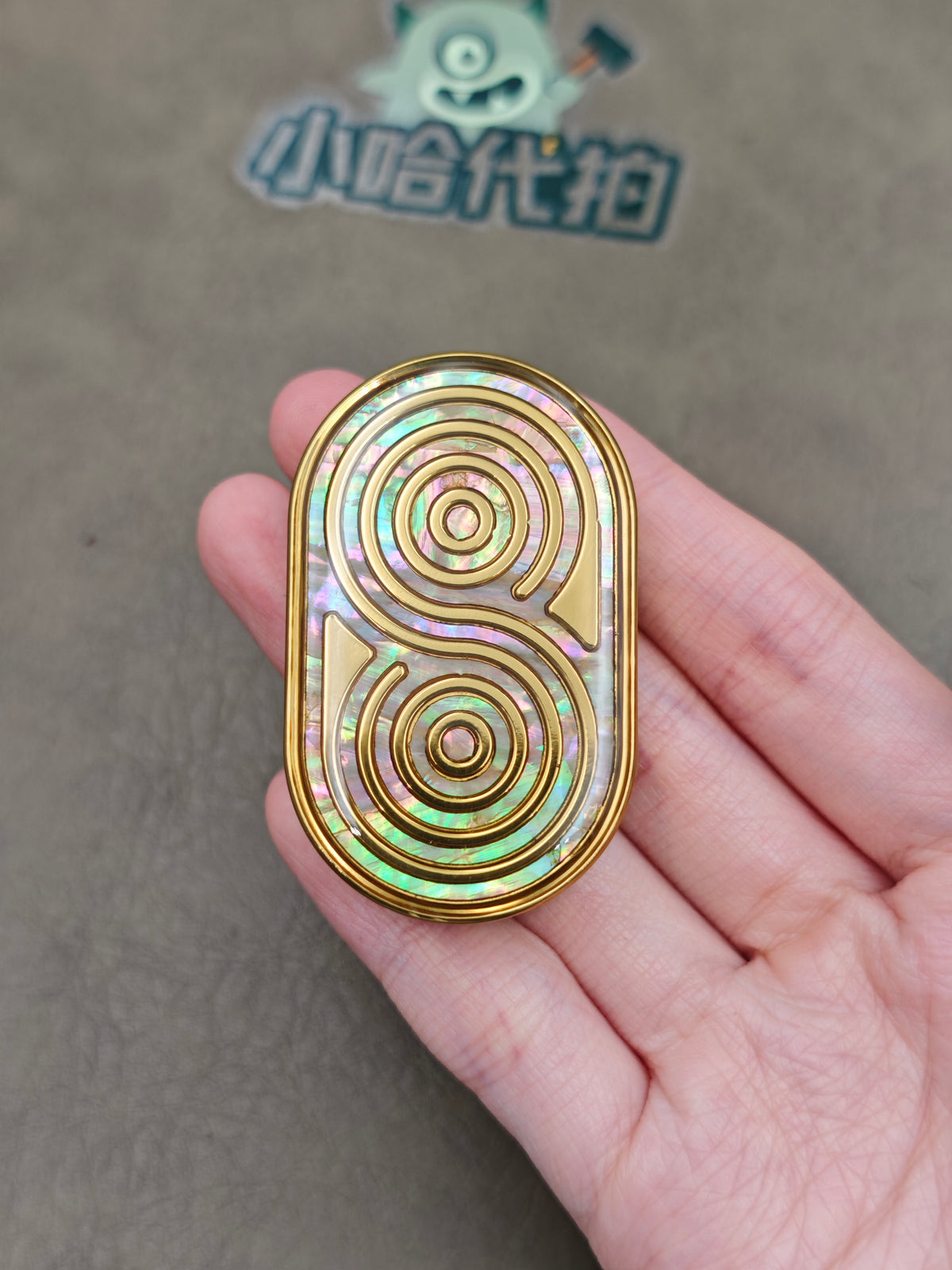 Rhythm Stainless Steel Gold Plated Resin-Sealed