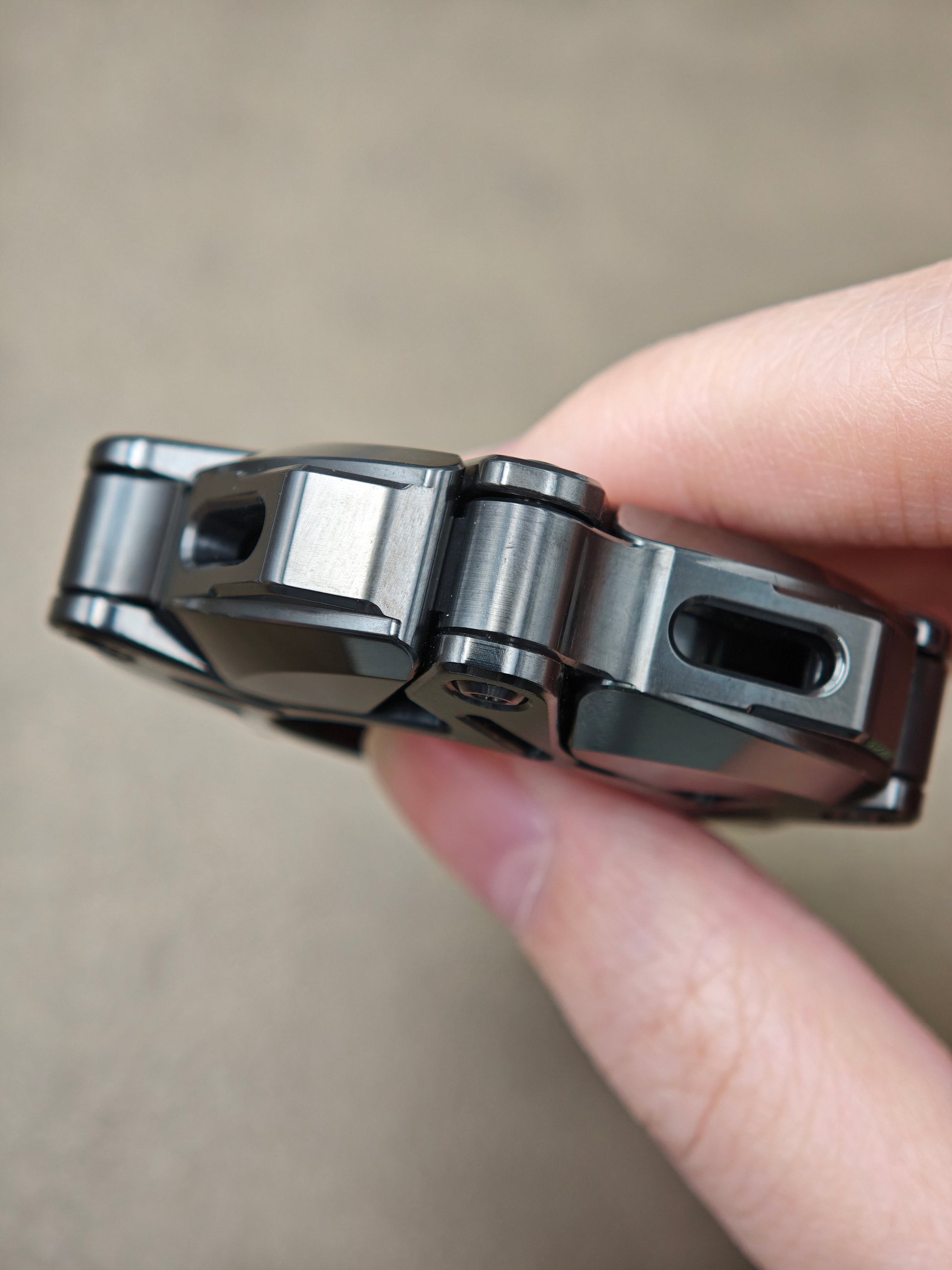 Penta Origin Shell Opening Zirconium