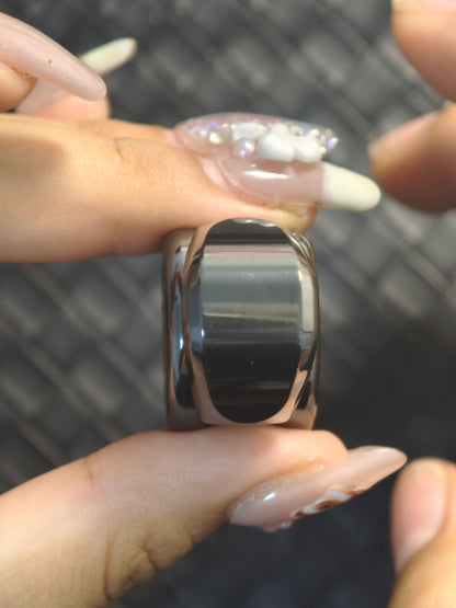 Pan Yixian Zirconium Polished