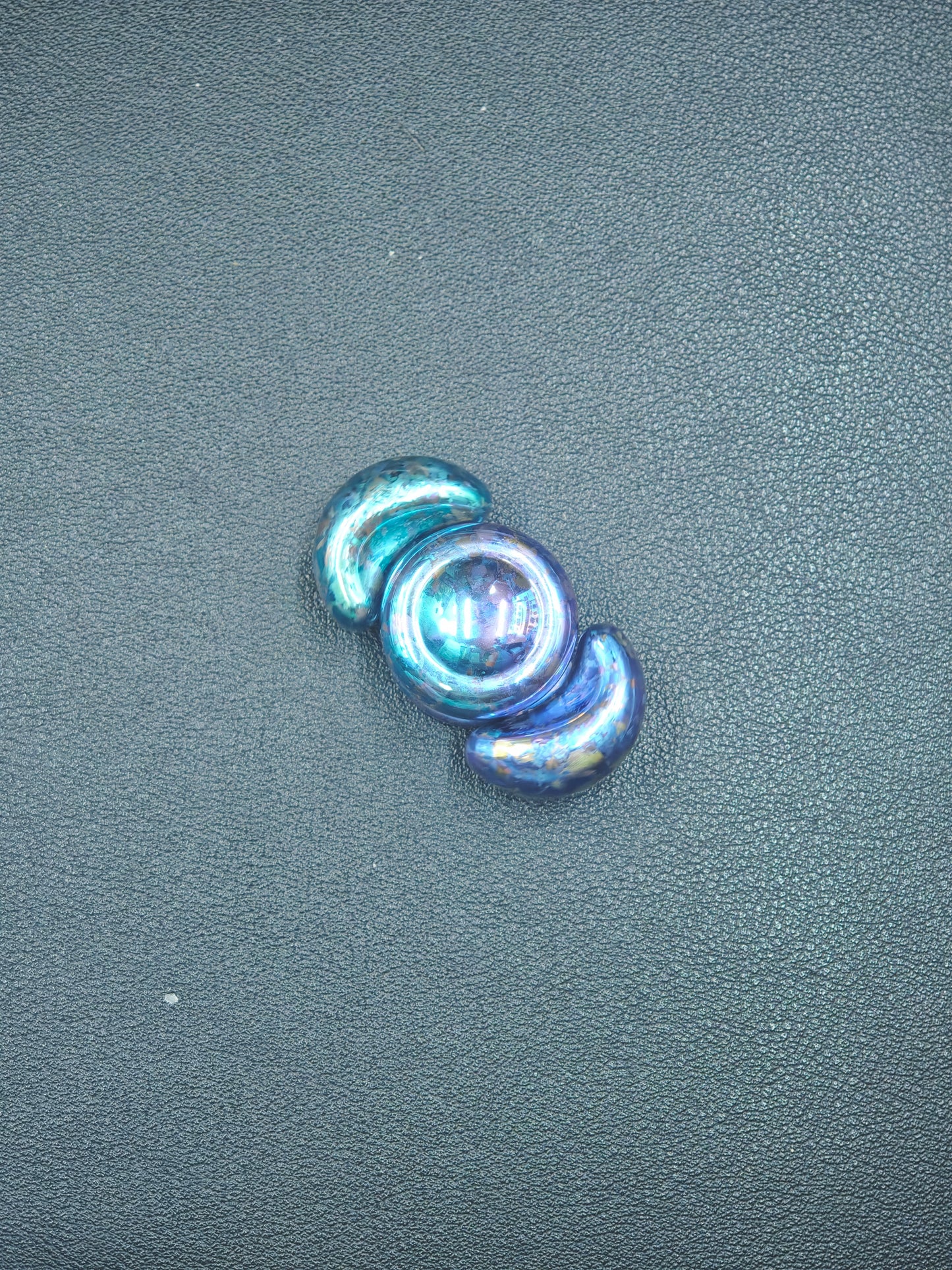 Edan Crystallized Titanium