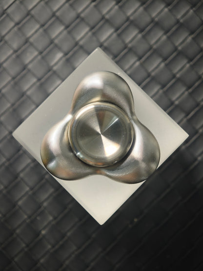 Three-Leaf Cell Stainless Steel