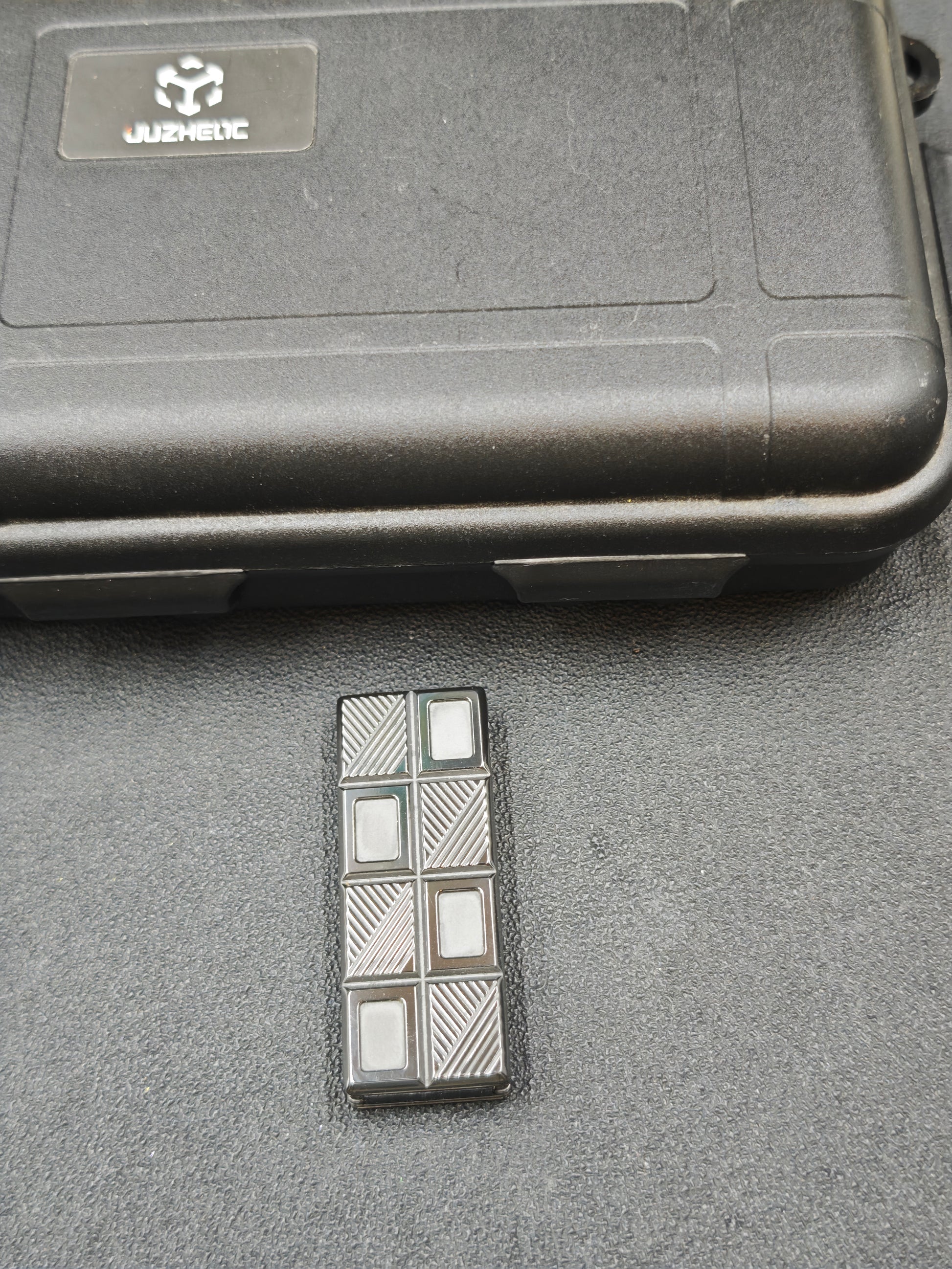 Wafer Zirconium Limited Edition