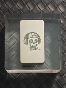 Mute Stainless Steel