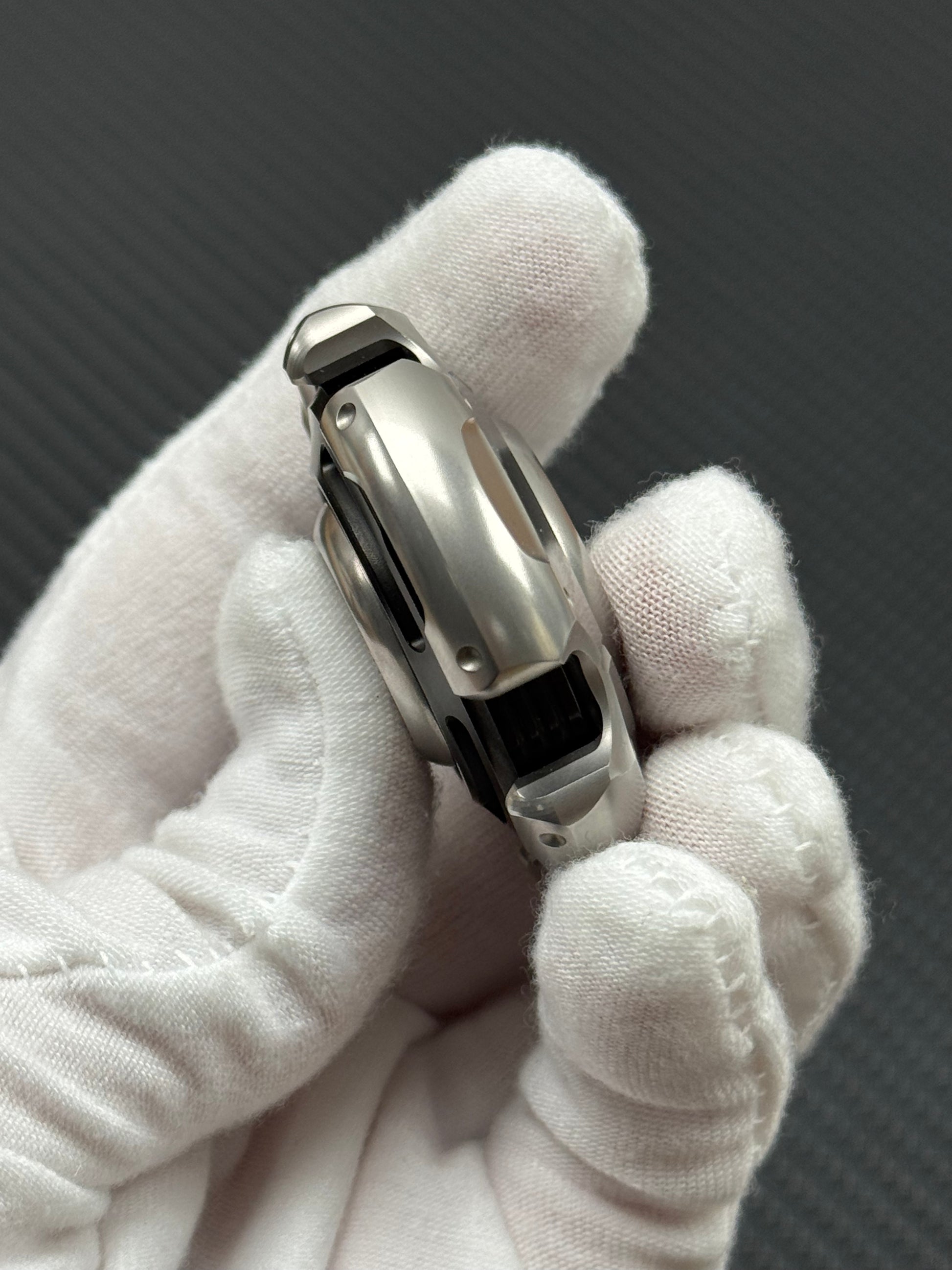 Resonance Stainless Steel