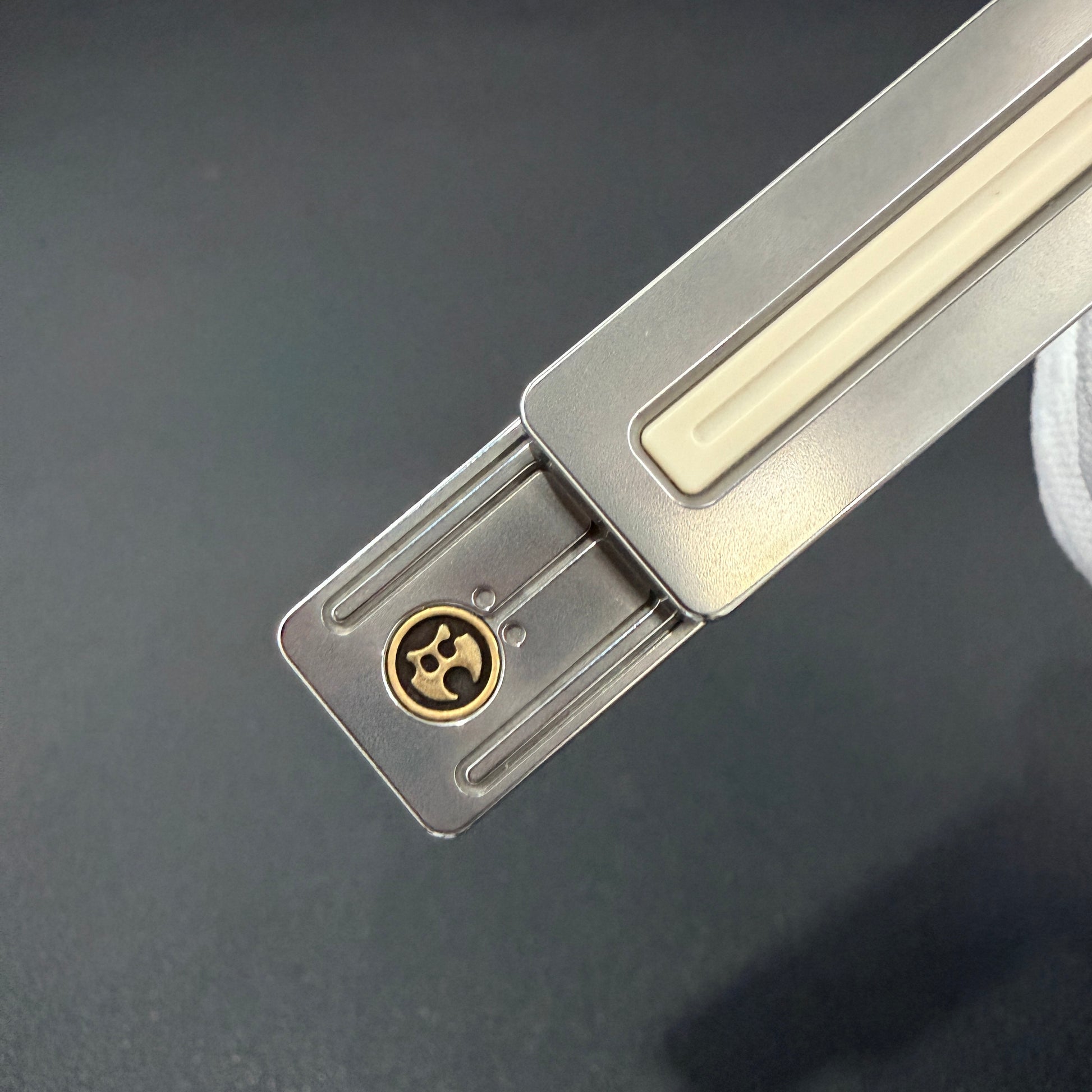 Frog Zirconium Stainless Steel