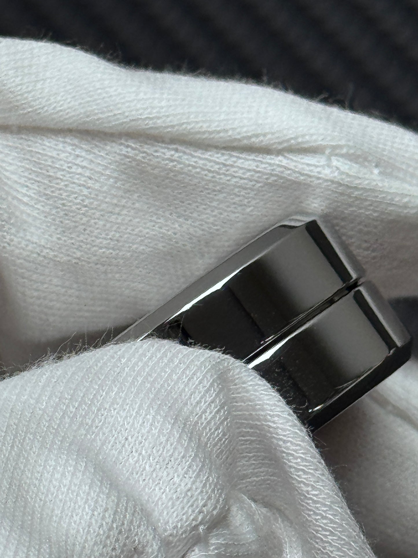F2.9 Stainless Steel