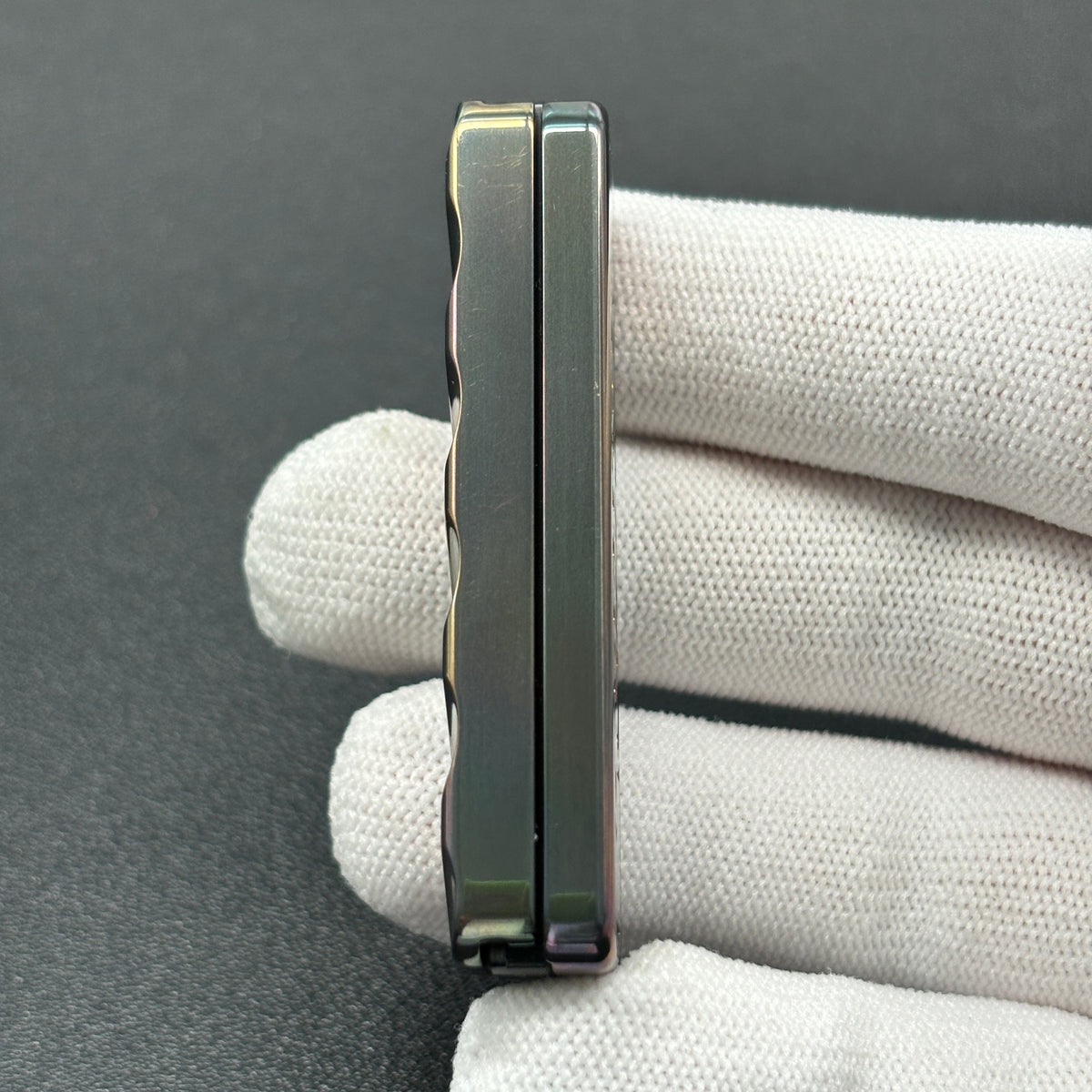 Tita Zirconium Oil Slick
