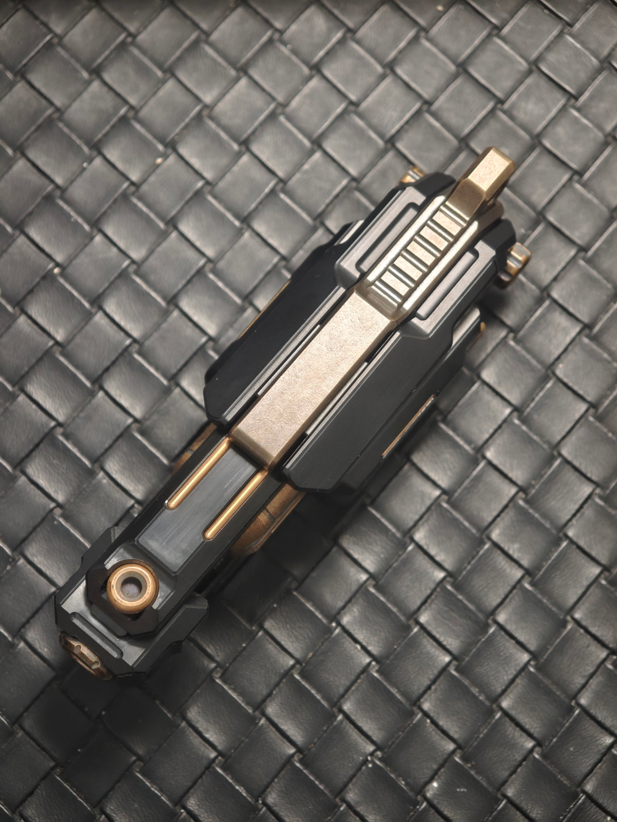 Shockwave PEEK