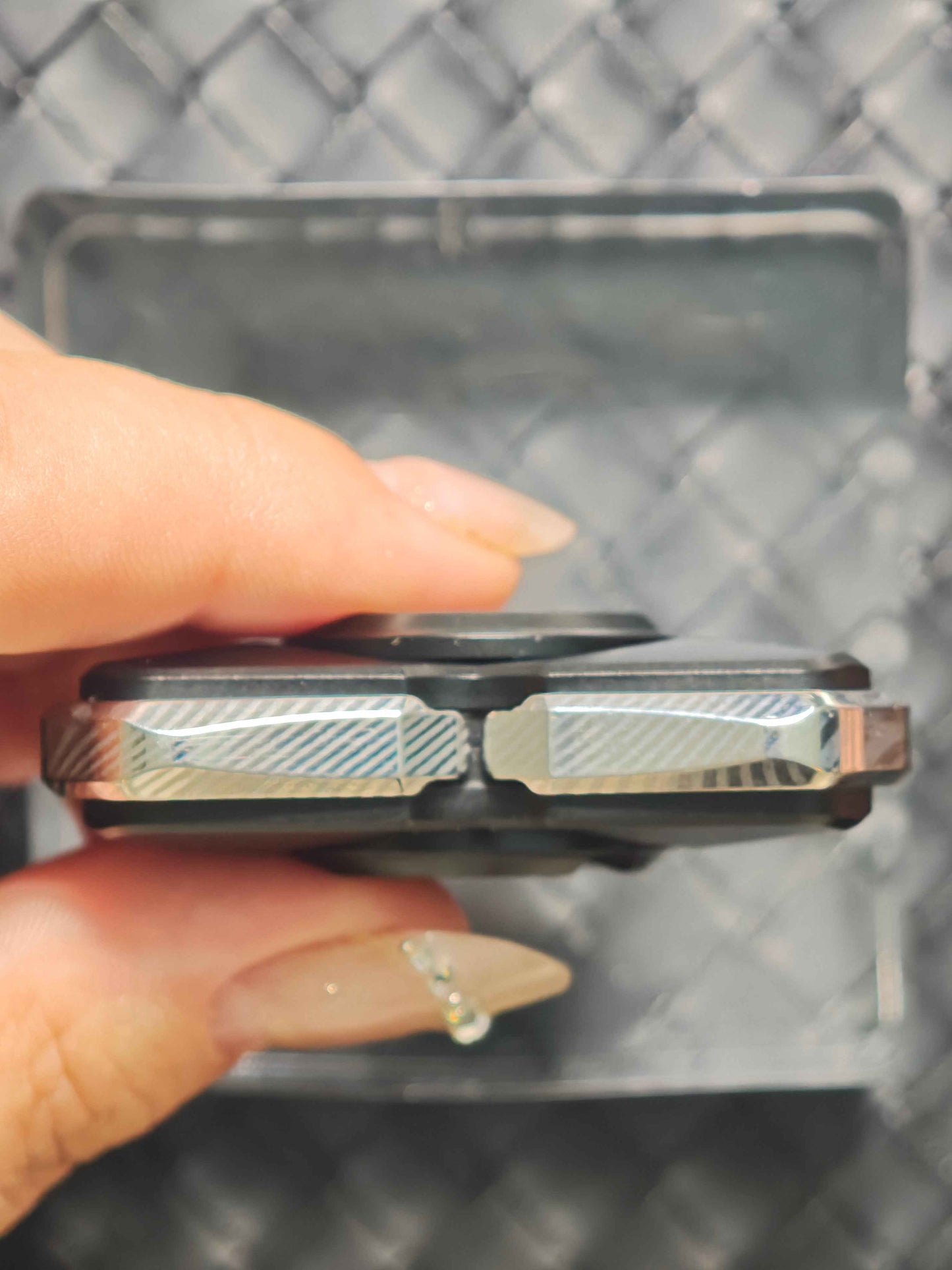 S-ONE SUAN Q qs Titanium