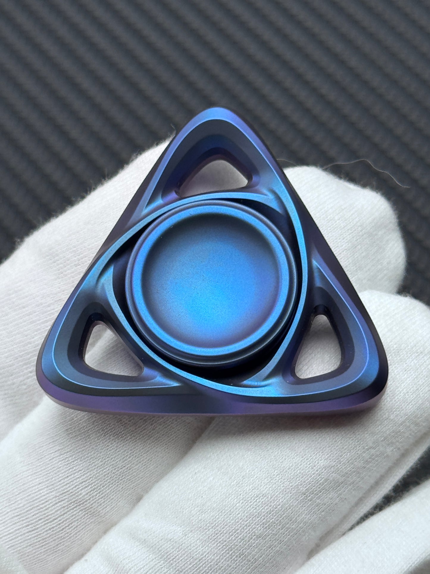 Loop Stratus Zirconium
