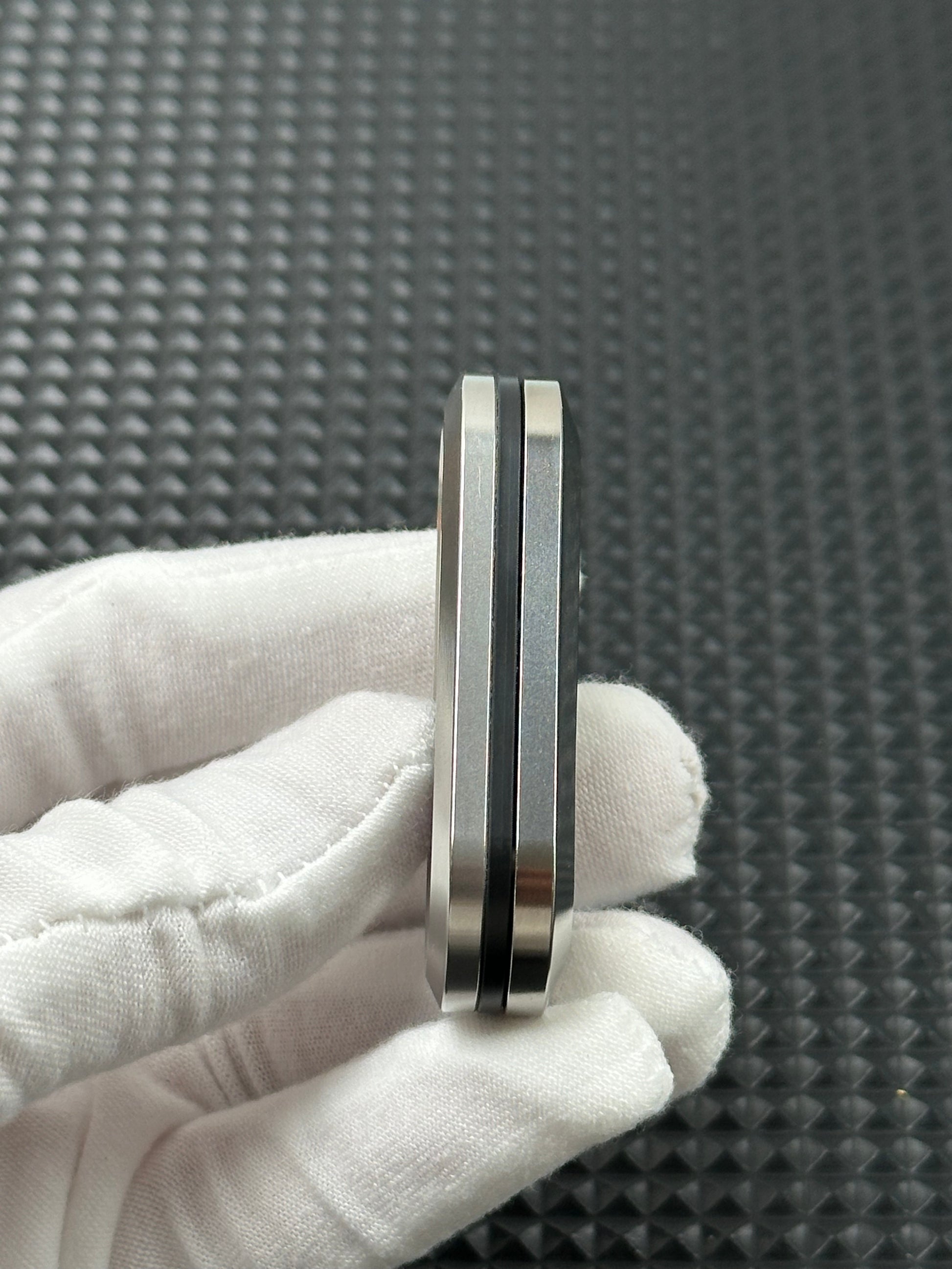 Coco Candy Titanium