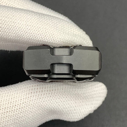 Thousand machines Zirconium
