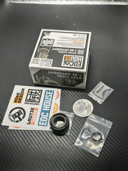 LAUTIE Mechanic Thorns Brass