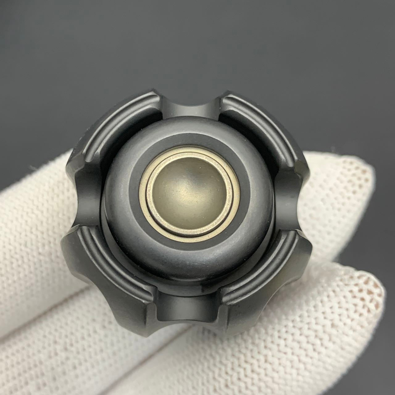 Noiz Zirconium