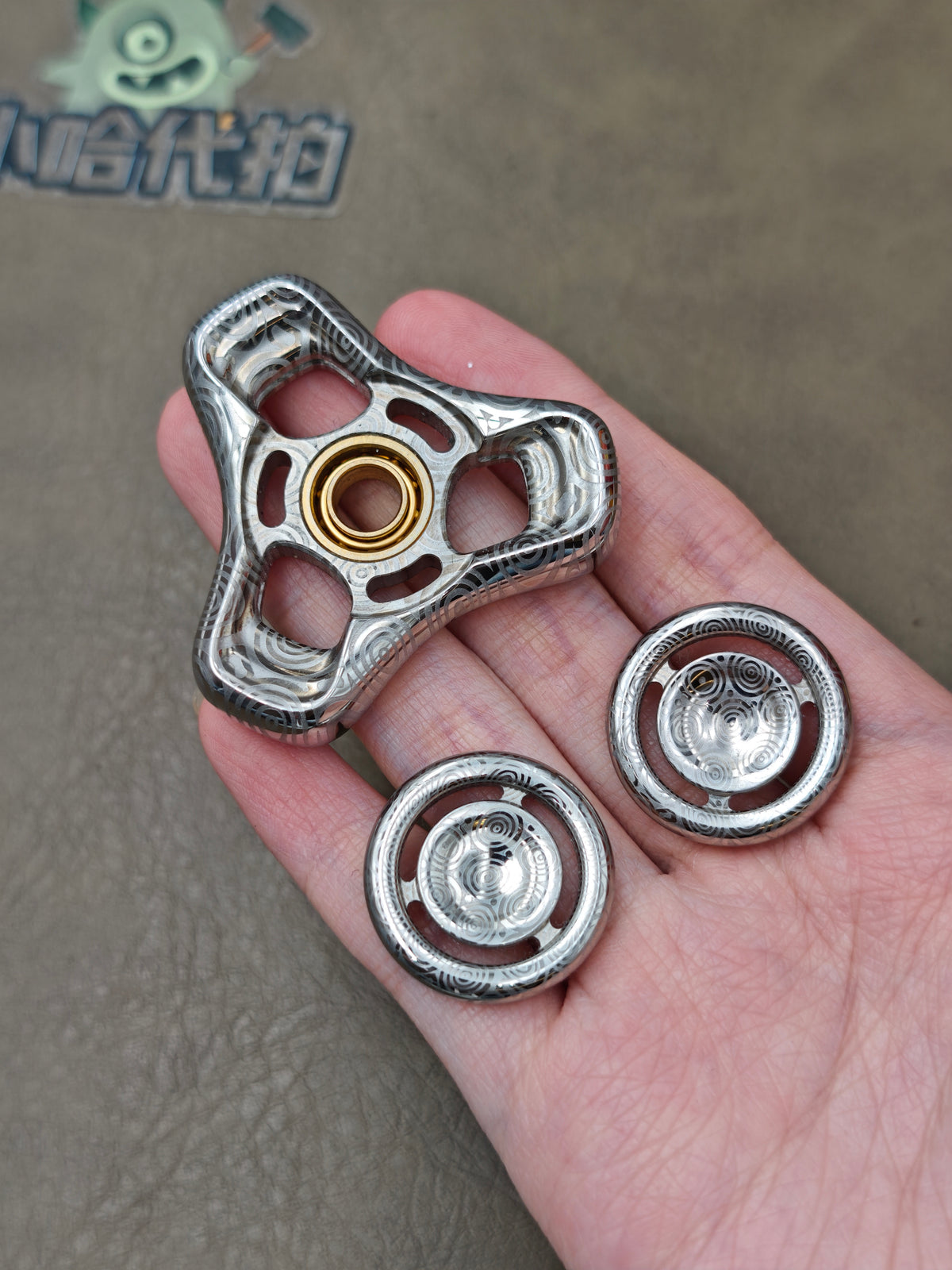 Folding Leaf Mini Stainless Steel
