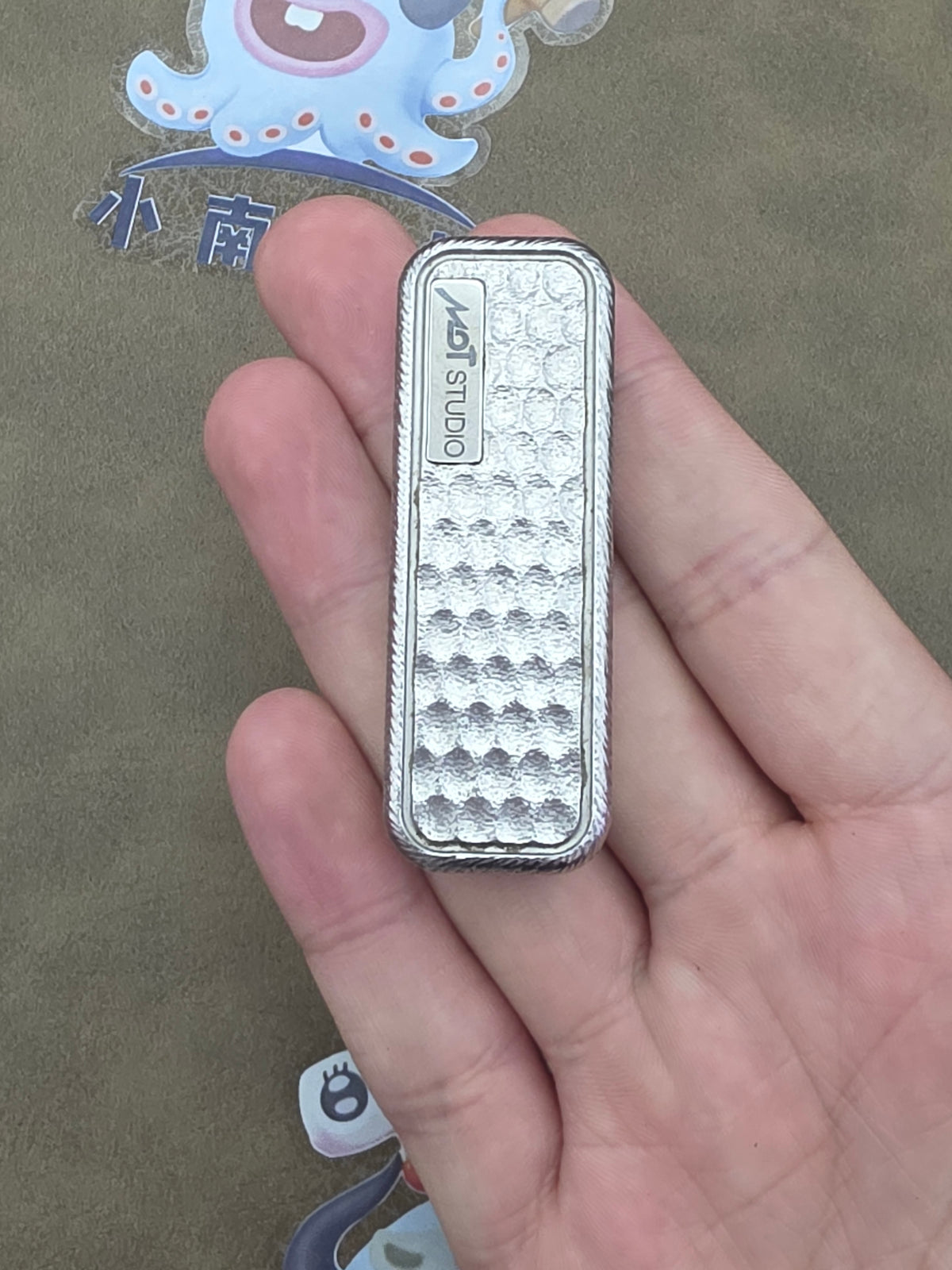 Feng Ling Stainless Steel Stone Textured